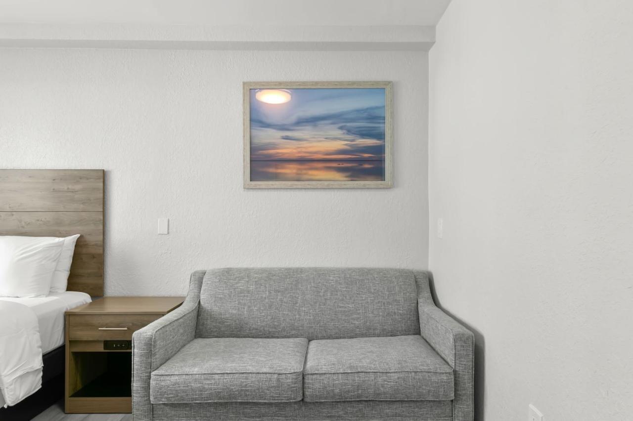 Grand Shores West 레딩턴쇼어 외부 사진