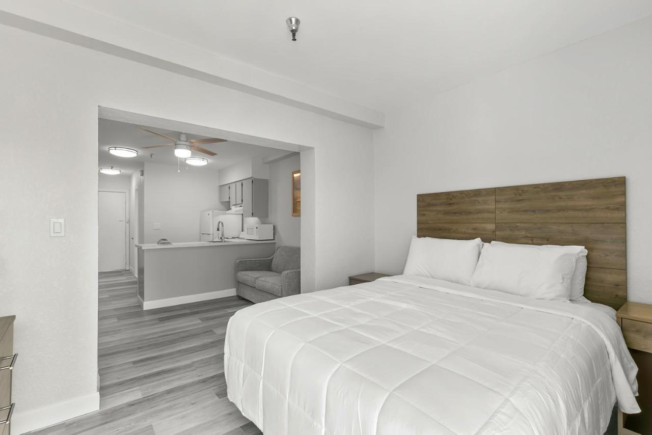 Grand Shores West 레딩턴쇼어 외부 사진